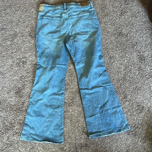 Madewell Perfect Vintage Flare Jean - Picture 5 of 5